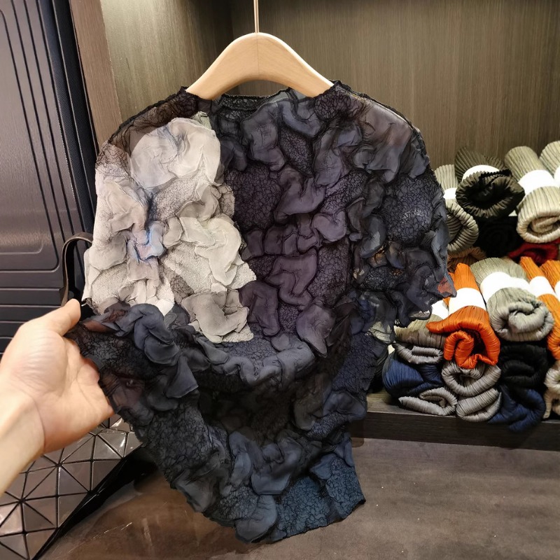 3D Printing On Fabric - Miyake Pleated T-shirt 2025 Summer Pleated